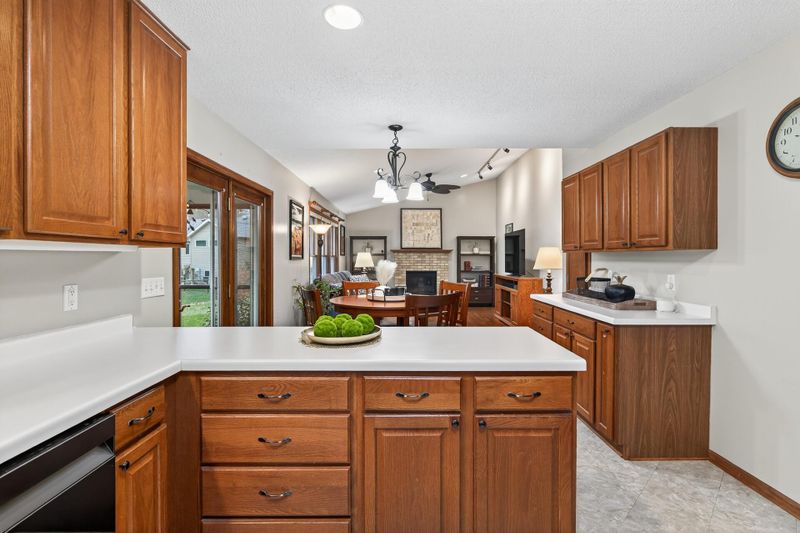1908 Sibley View Ln, Northfield, MN 55057