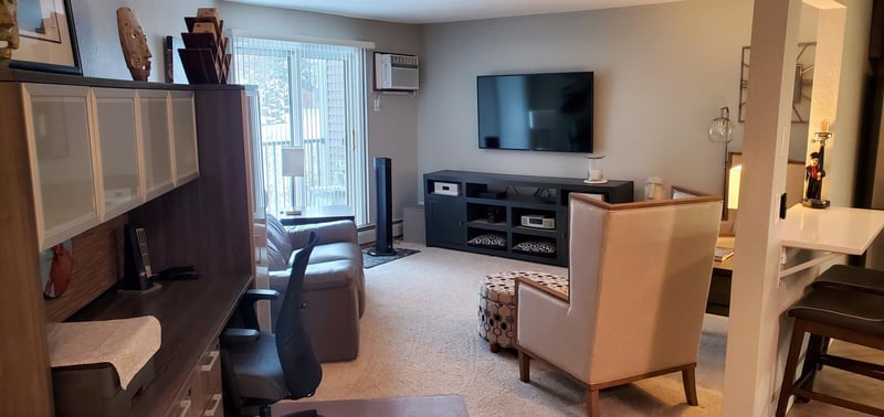1700 Four Oaks Rd #238, Eagan, MN 55121