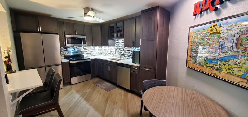 1700 Four Oaks Rd #238, Eagan, MN 55121