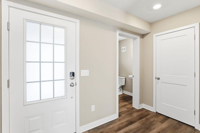 7225 Bay Dr, Lino Lakes, MN 55038