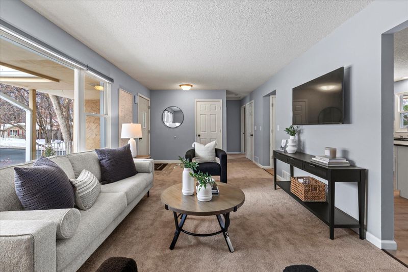 7698 Orchid Ln N, Maple Grove, MN 55311