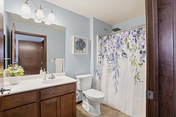 5445 Boone Ave N #317, New Hope, MN 55428