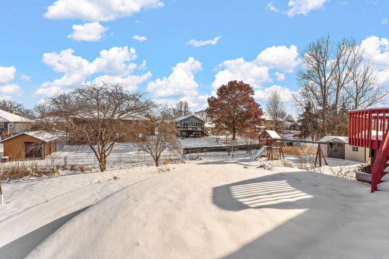 2161 Heron Ave N, Oakdale, MN 55128