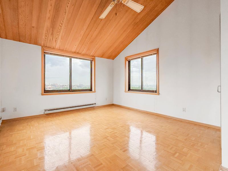 110 1st Ave NE #1006, Minneapolis, MN 55413