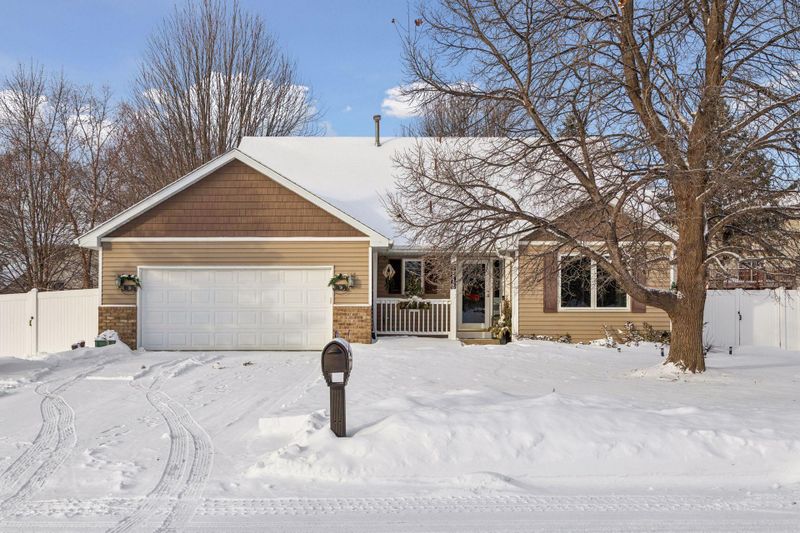 15639 Crocus Ave W, Rosemount, MN 55068