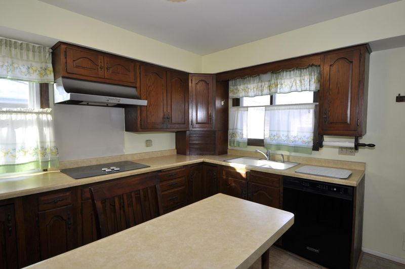 1601 4th St NE, Rochester, MN 55906