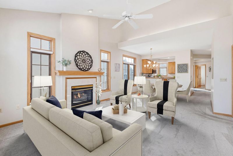 2449 Skyline Dr, Bloomington, MN 55425
