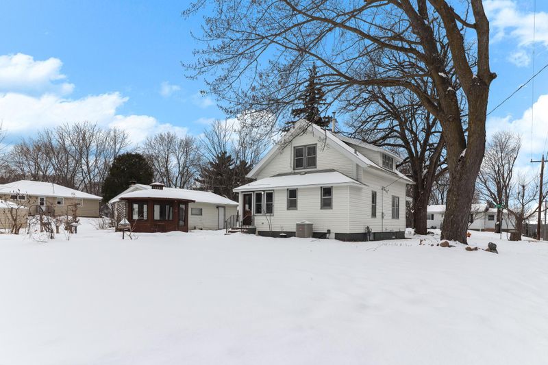 720 3rd Ave N, Sauk Rapids, MN 56379