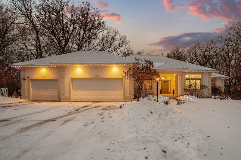 2203 7th Ave NW, Austin, MN 55912