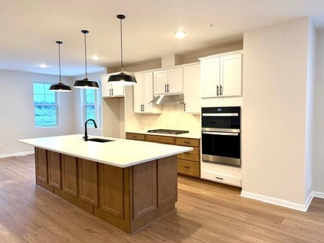 909 Mount Curve Blvd #I, Saint Paul, MN 55116