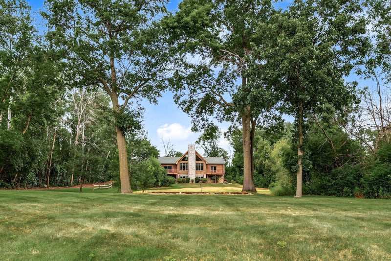 6294 Otter Lake Rd, Lino Lakes, MN 55110
