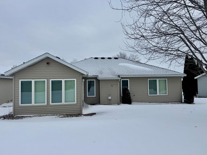 929 Willow View Cir, Waite Park, MN 56387