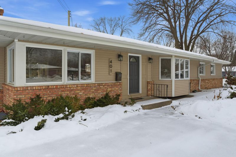 401 E 99th St, Bloomington, MN 55420