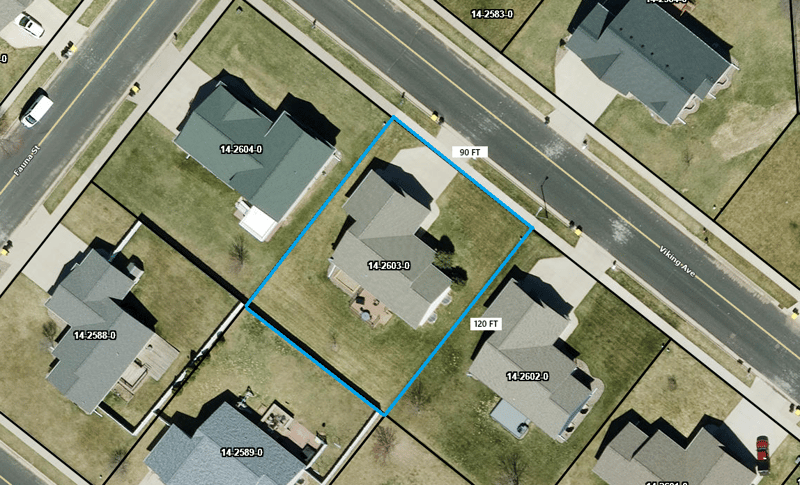 2002 Viking Ave, Holmen, WI 54636