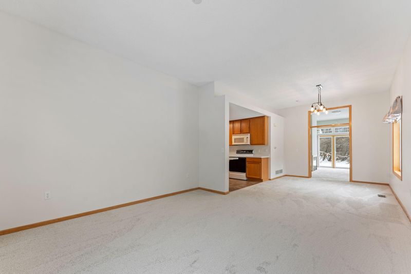 10765 Tamarack Cir NW, Coon Rapids, MN 55433