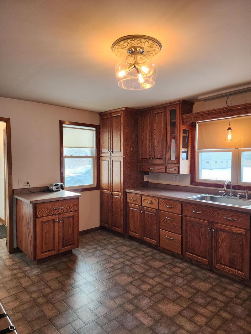 1910 30th St SW, Willmar, MN 56201