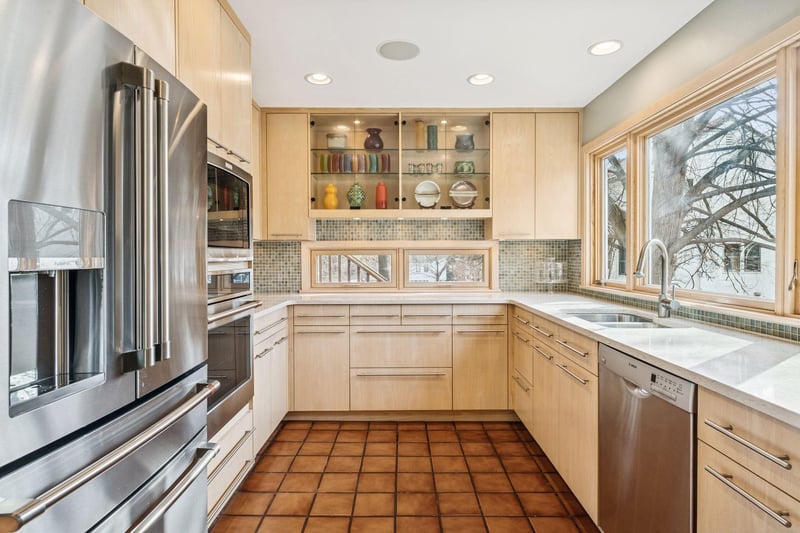 2700 Glenhurst Ave, Saint Louis Park, MN 55416