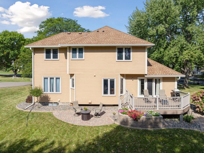 15637 91st Ave N, Maple Grove, MN 55369