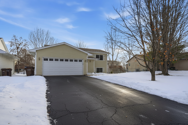 300 13th Ave NE, Buffalo, MN 55313