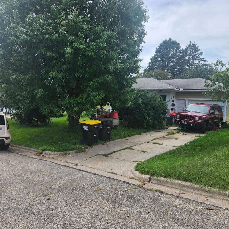 309 N Badger St, Caledonia, MN 55921