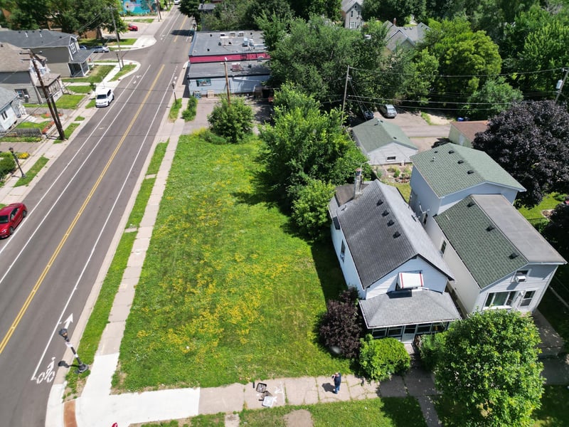 954 Galtier St, Saint Paul, MN 55117