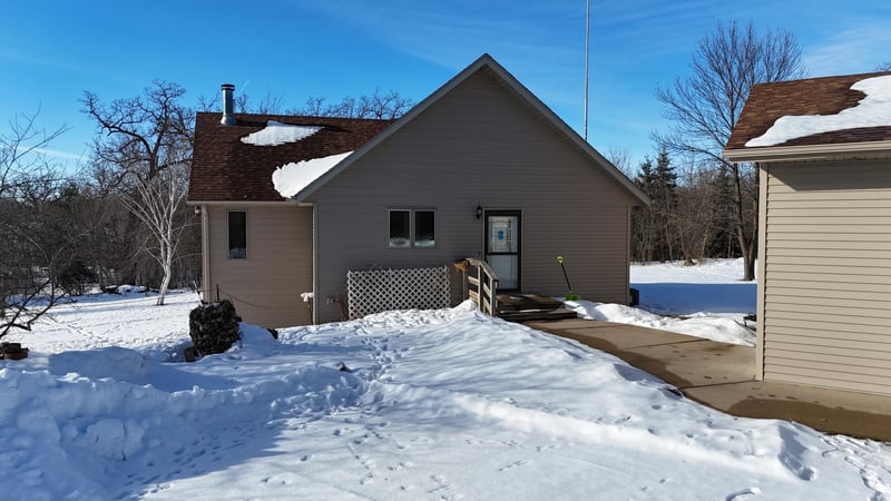 9235 75th Ave NE, Foley, MN 56329