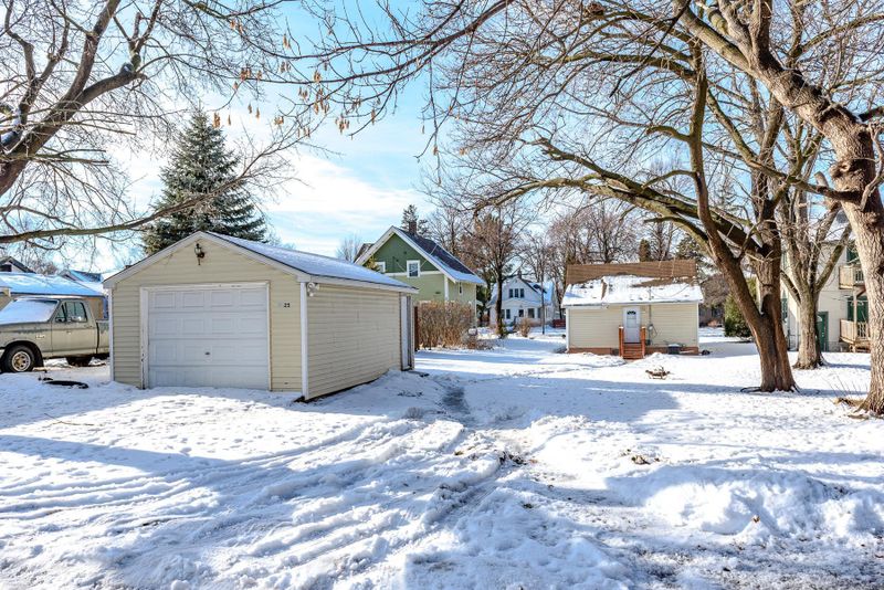 3325 22nd Ave S, Minneapolis, MN 55407