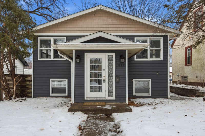 3218 Washburn Ave N, Minneapolis, MN 55412