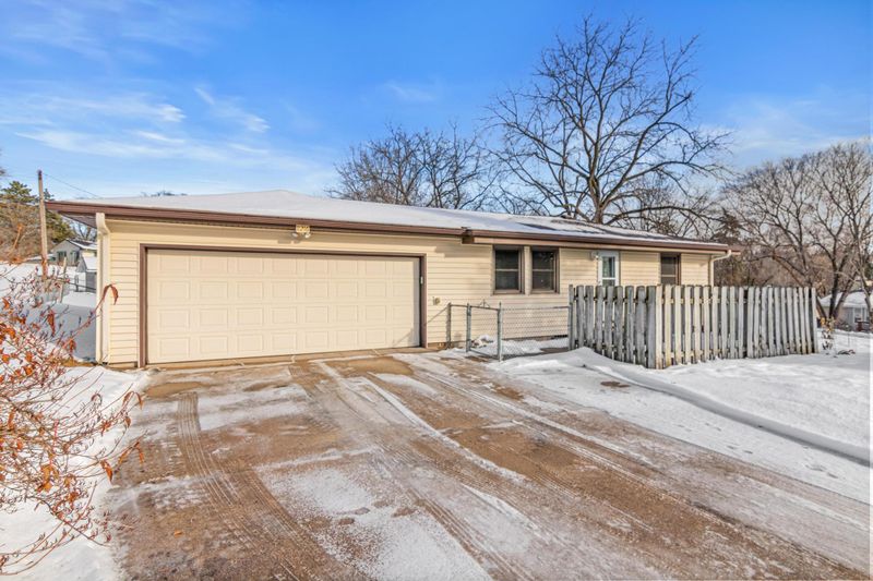 11216 Harrison Ave S, Bloomington, MN 55437