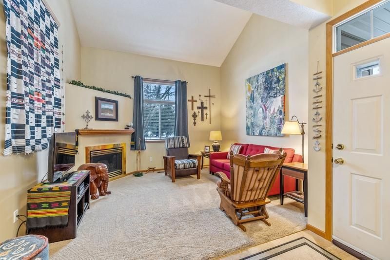 3656 Vermilion Ct N #1301, Eagan, MN 55122
