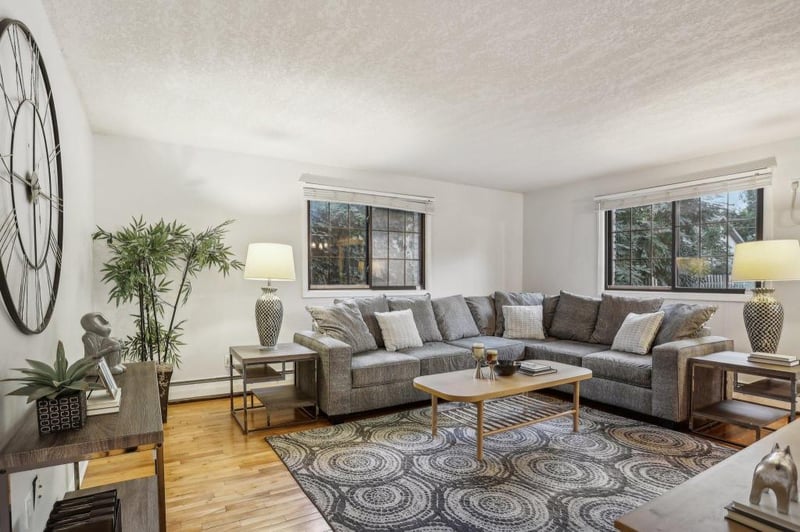 3844 Nicollet Ave #105, Minneapolis, MN 55409