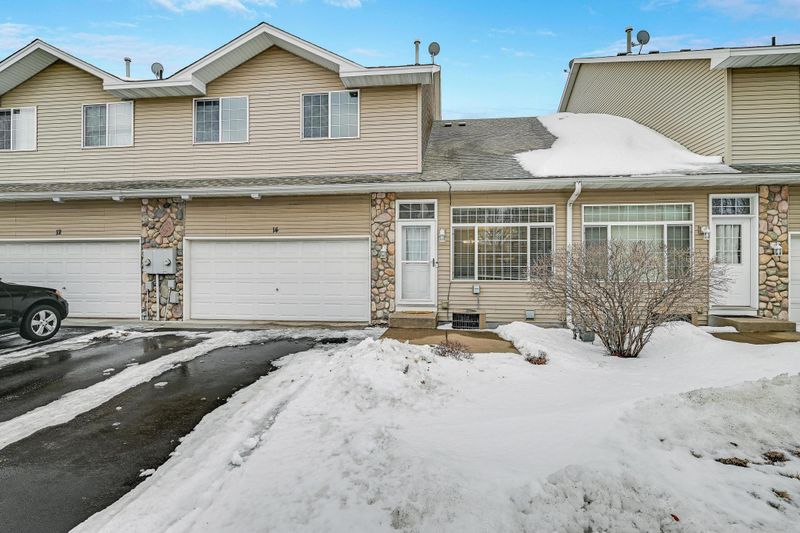 5435 144th Way NW #14, Anoka, MN 55303