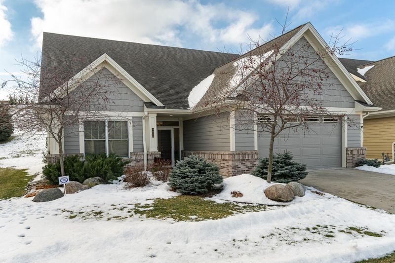 4016 Berkshire Rd SW, Rochester, MN 55902
