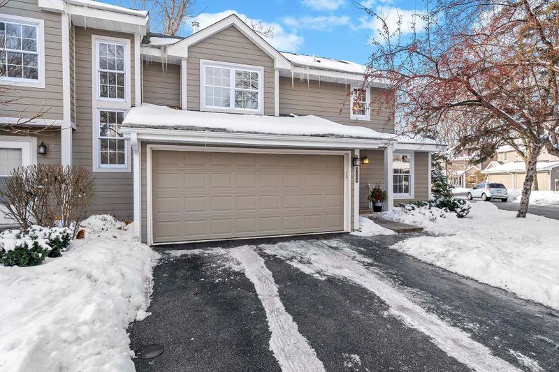 5228 Silver Maple Cir, Hopkins, MN 55343