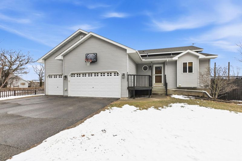 30127 105th St, Princeton, MN 55371