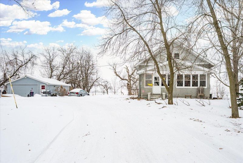 52877 Fairfield Ave, Rush City, MN 55069