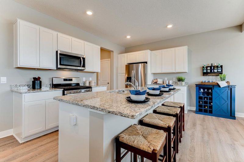 968 Stone Creek Dr, Jordan, MN 55352