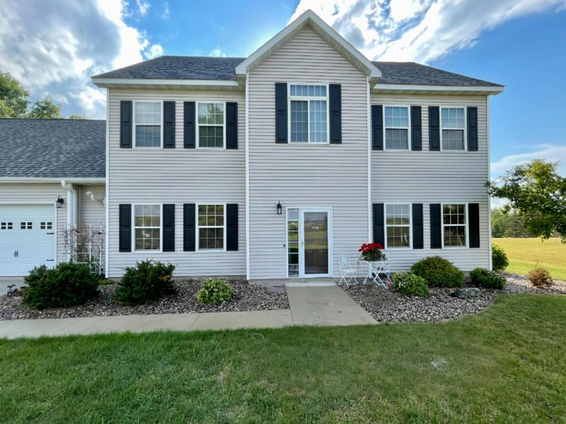 23268 Oakview Heights Dr, Fergus Falls, MN 56537