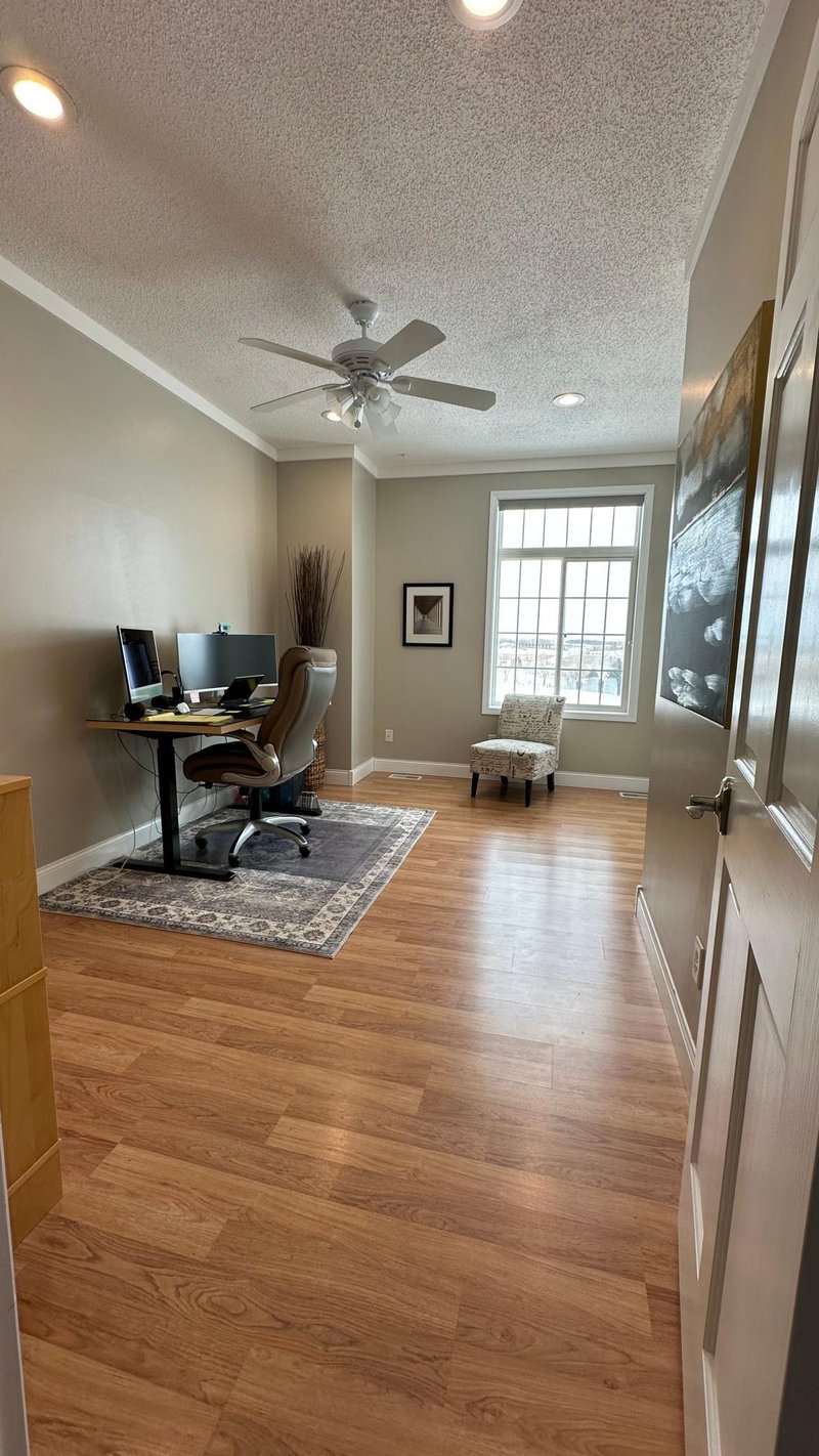23268 Oakview Heights Dr, Fergus Falls, MN 56537