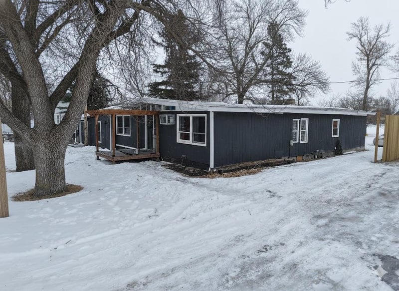 332 3rd St, Campbell, MN 56522