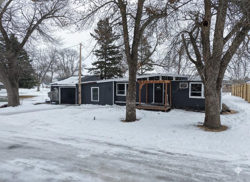332 3rd St, Campbell, MN 56522