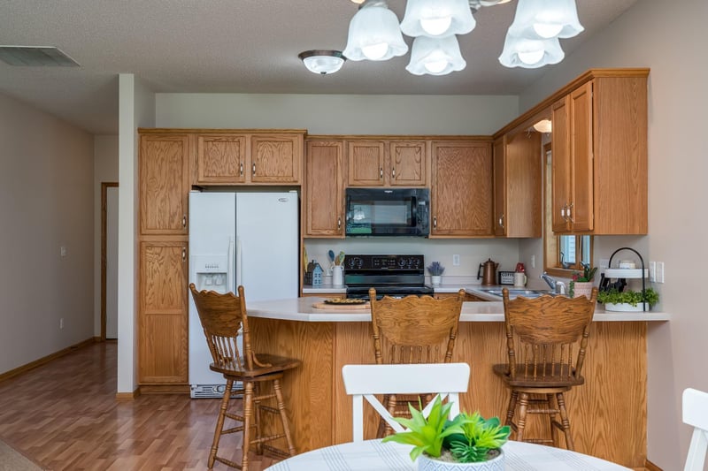 416 Buckshot Ct, Kenyon, MN 55946