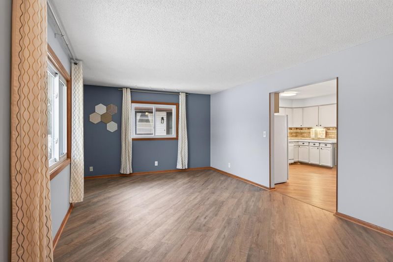 4361 Adair Ave N, Crystal, MN 55422