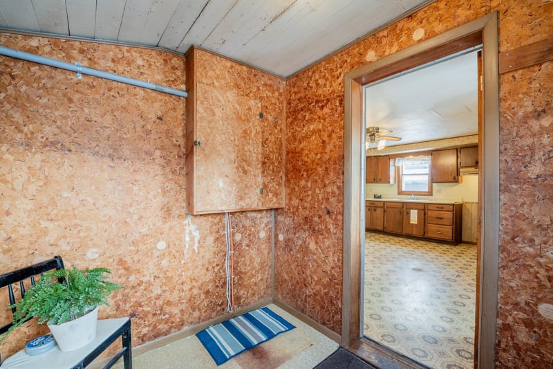 606 W Brown St, Augusta, WI 54722
