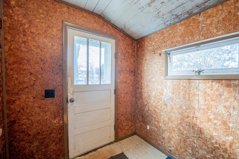 606 W Brown St, Augusta, WI 54722