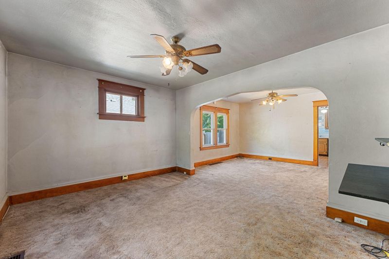 1616 Stickney Ave, South Saint Paul, MN 55075