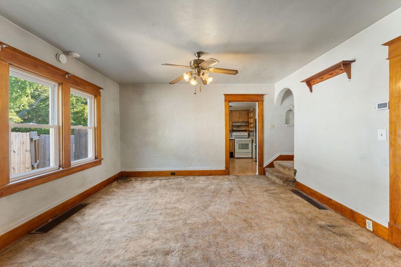 1616 Stickney Ave, South Saint Paul, MN 55075