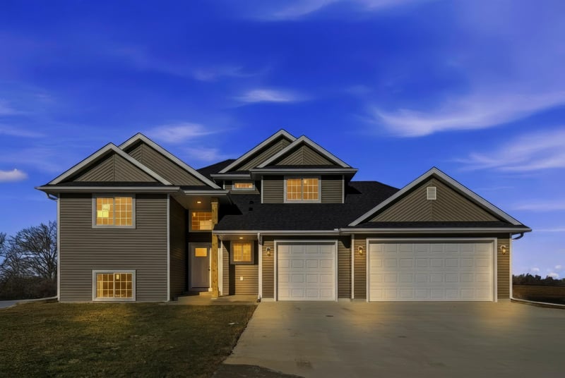 1801 13th Ave NE, Austin, MN 55912