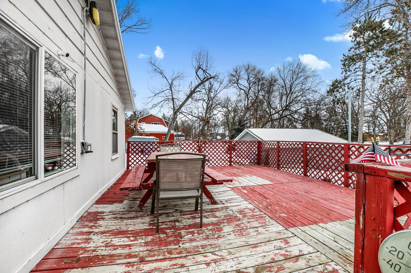 4676 109th Ave, Clear Lake, MN 55319