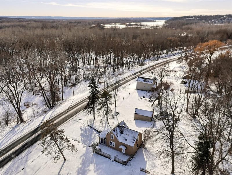 700 Main St W, Carver, MN 55315
